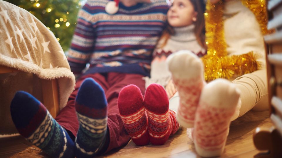 Шерстяные носки — не лучший зимний вариант: вот что точно согреет ноги в мороз