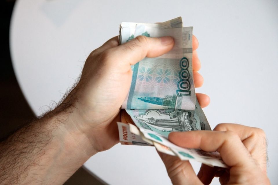 Югорчане получат социальные выплаты заранее: важные изменения в ноябрьском графике