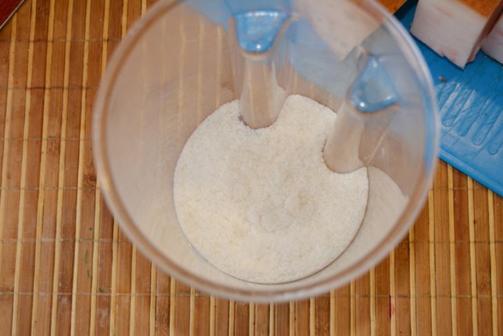 Сделайте так и столешница на кухне заблестит с новой силой: секреты хозяек