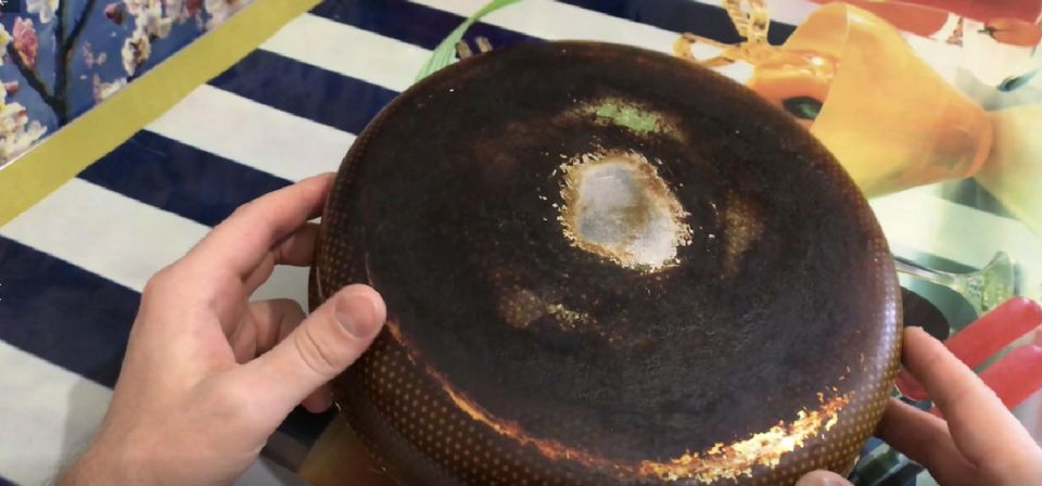 Эффективный способ очистки посуды: метод