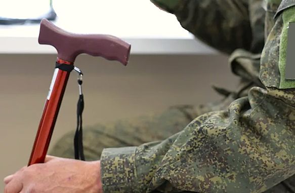 Новые пенсии для инвалидов СВО: двойная поддержка для военных и добровольцев
