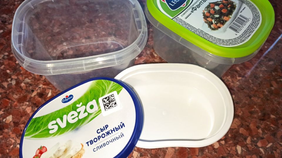 Как использовать пластиковые контейнеры: оригинальные идеи для дома