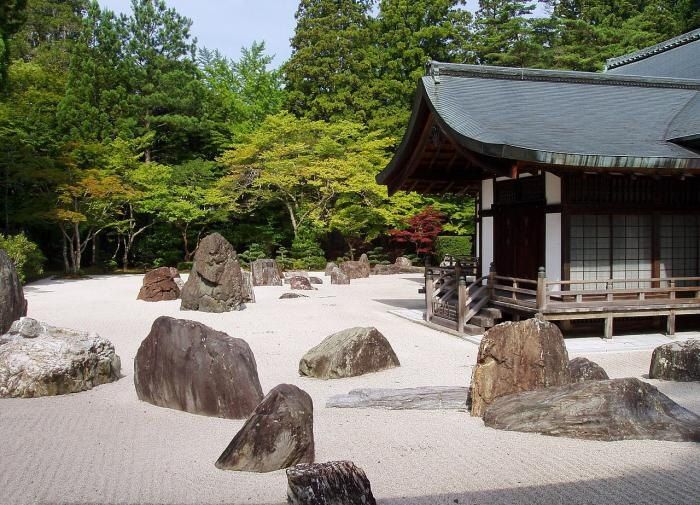 Как создать потрясающий каменный сад без лишних затрат