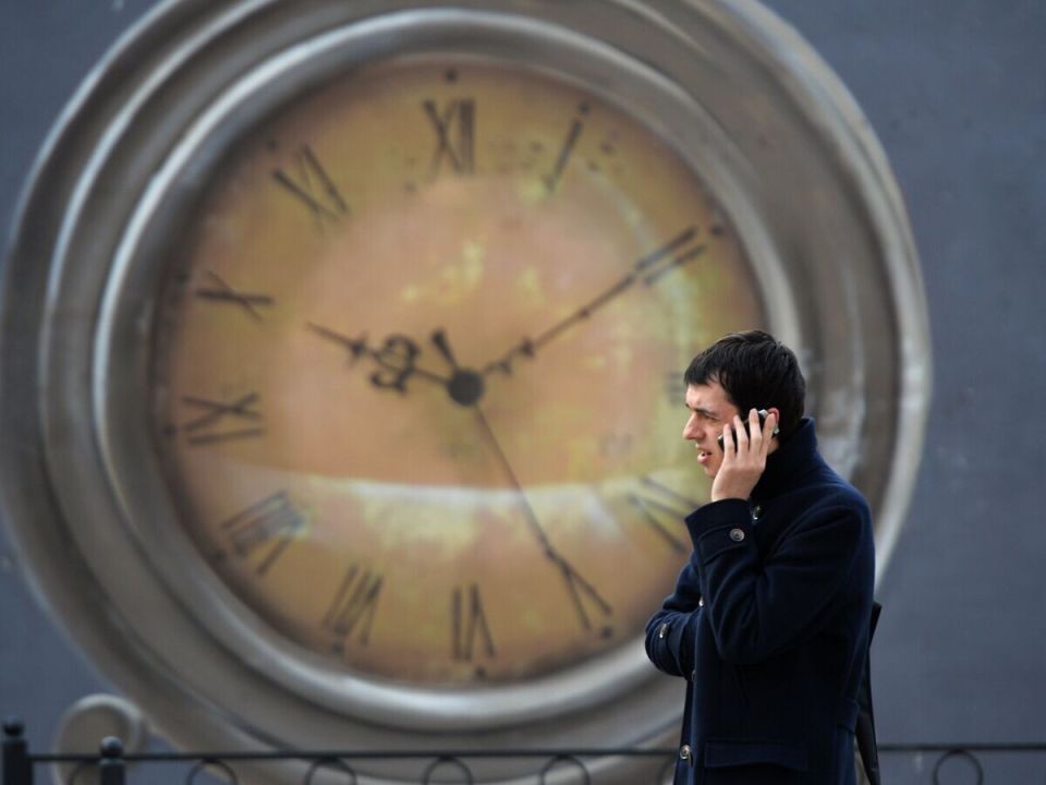 Возможный самозапрет на международные звонки: что ожидает россиян?